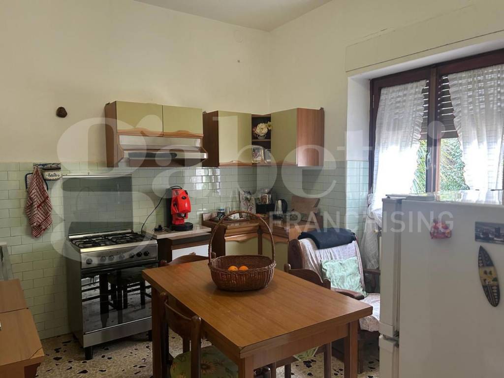 Casa indipendente a Sermoneta in Via delle Querce, 16 - Foto 3