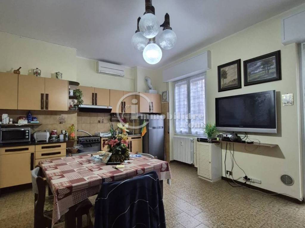 Appartamento a Corsico in Via Sant'Adele, 66 - Foto 2