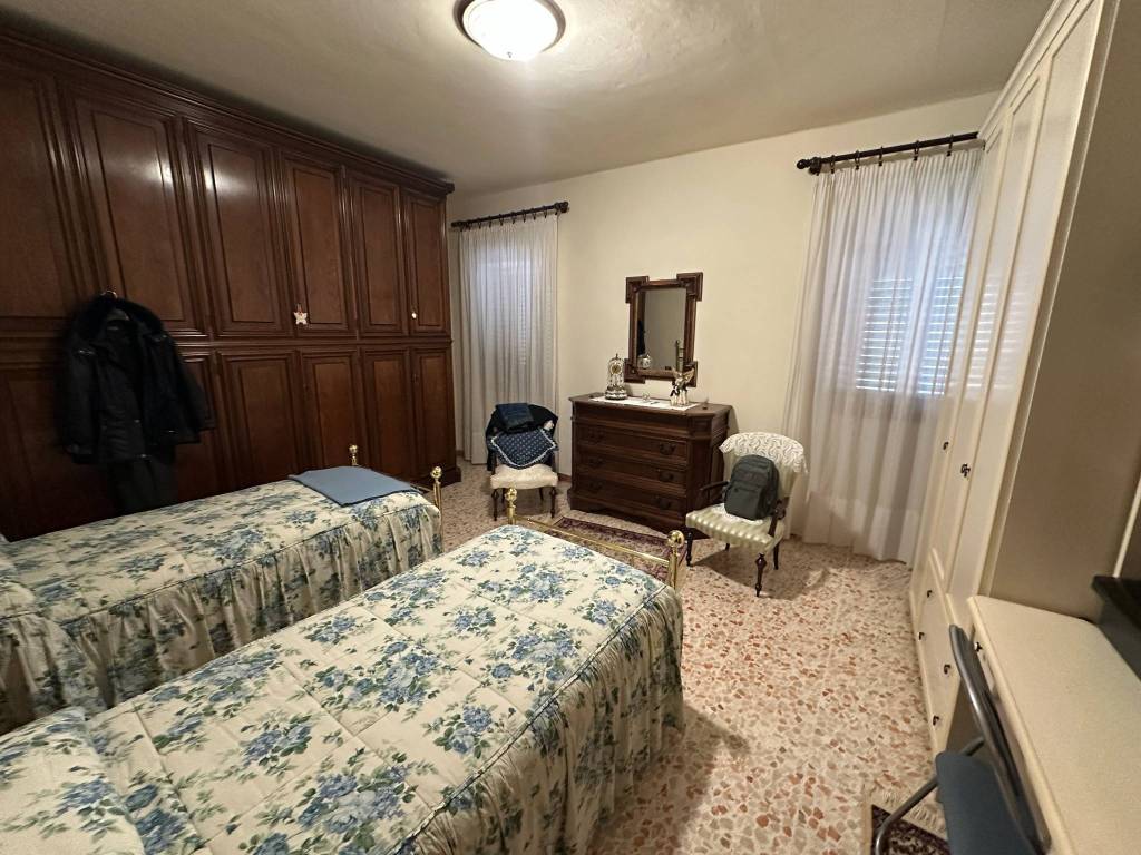 Casa indipendente a Prato in Via Albano Laziale, 12 - Foto 3
