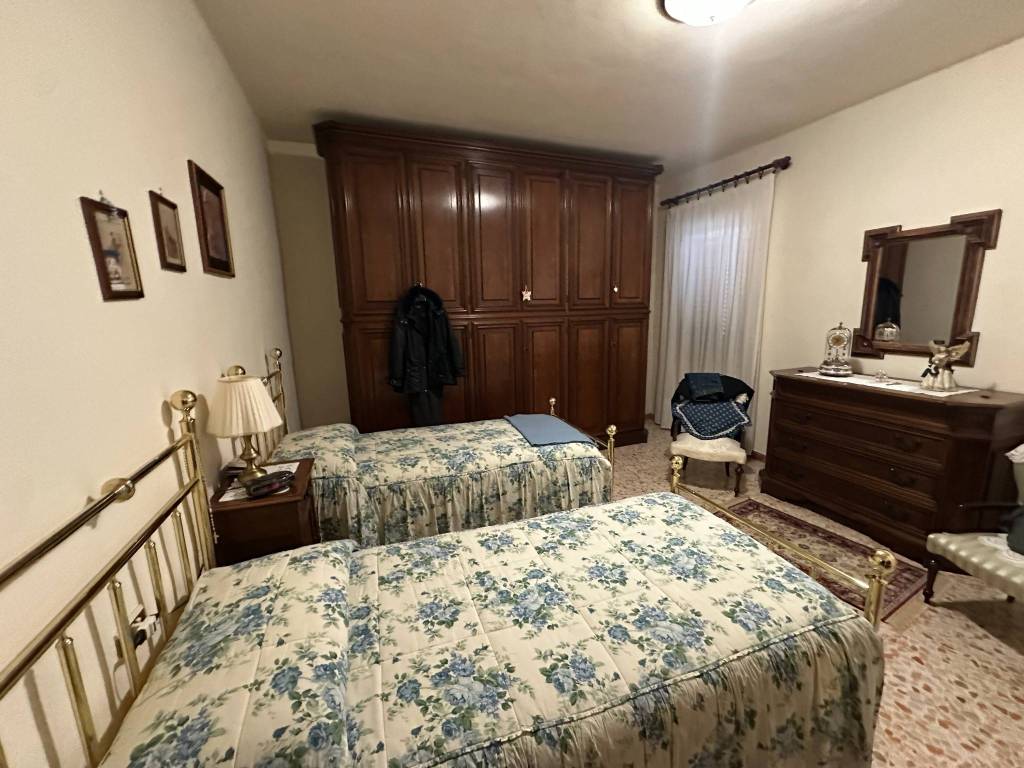 Casa indipendente a Prato in Via Albano Laziale, 12 - Foto 4