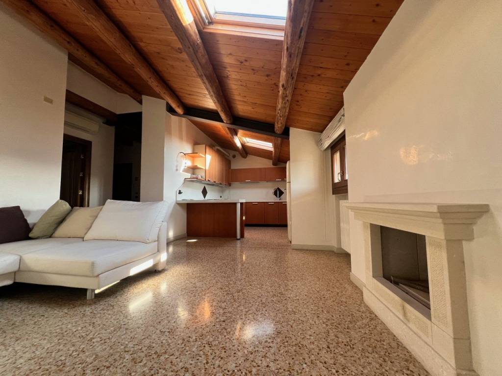 Appartamento a Lonigo in via garibaldi - Foto 2