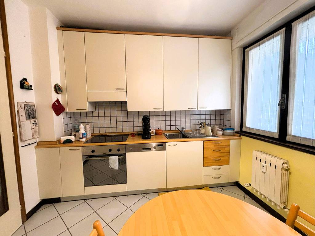 Appartamento a Morbegno in Viale Stelvio - Foto 4