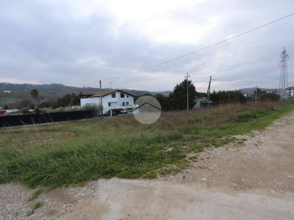 Terreno a Tortoreto in Via S. Francesco, 3 - Foto 4