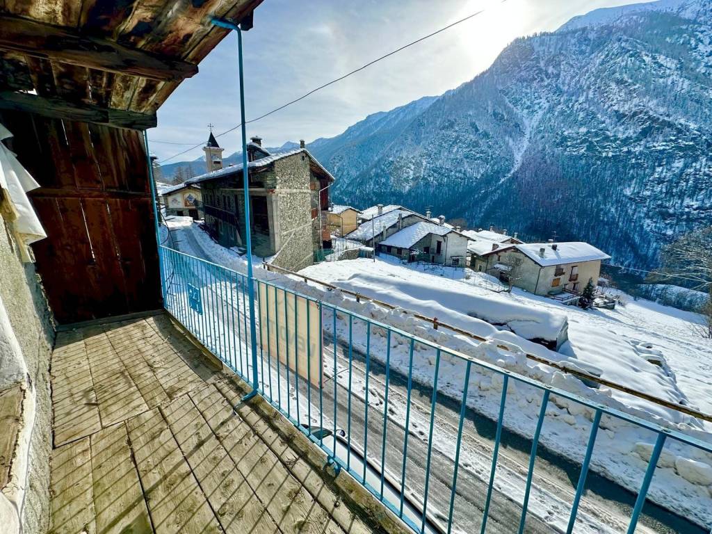 Appartamento a Casteldelfino in Borgata Bertines Superiore - Foto 2