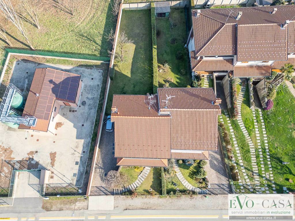 Villa a Magnago in Via Don Lorenzo Milani, 7 - Foto 3