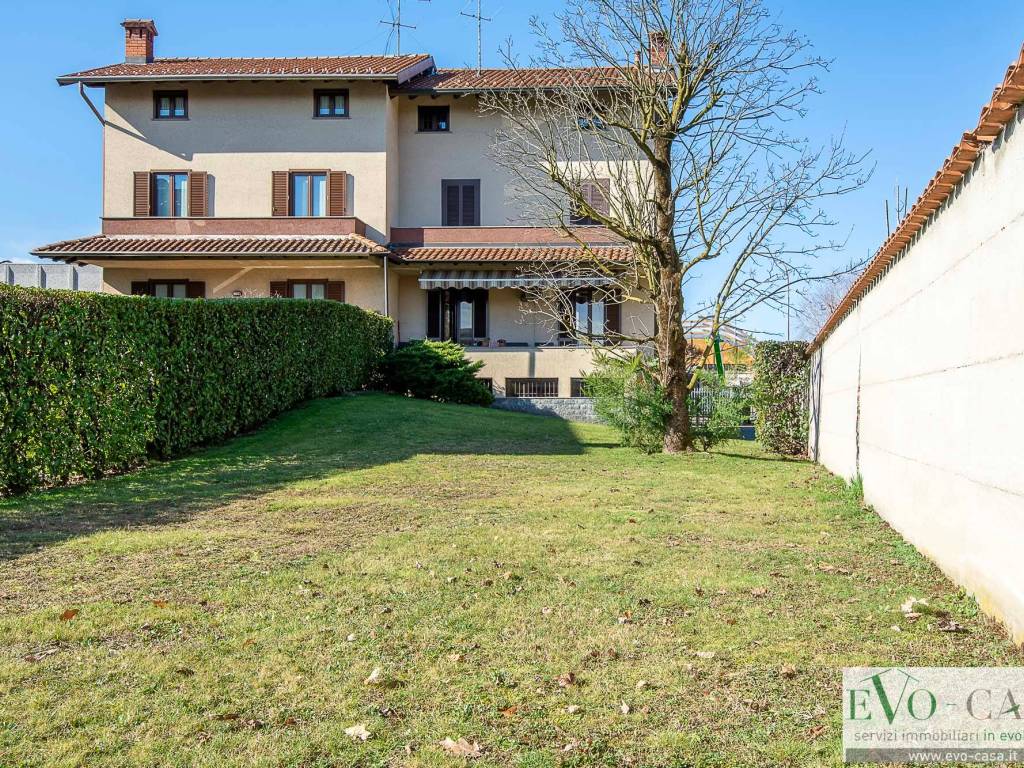 Villa a Magnago in Via Don Lorenzo Milani, 7 - Foto 4