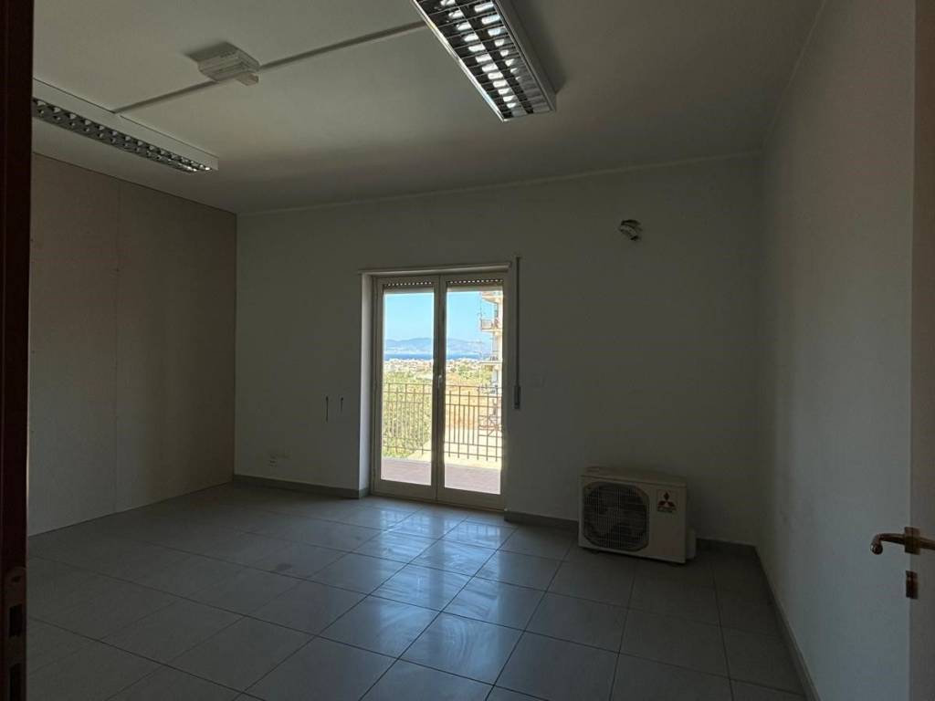 Appartamento a Reggio calabria in Via Ciccarello, 22 - Foto 4
