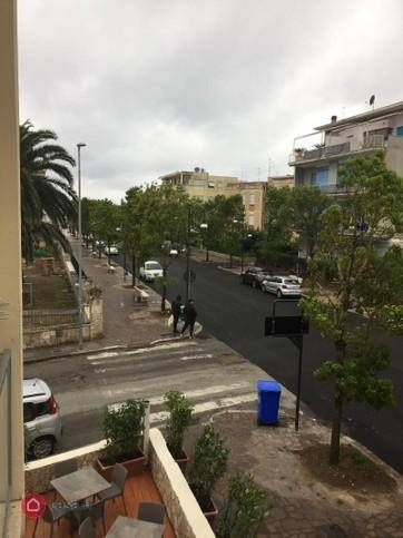 Appartamento a Terracina in Viale Della Vittoria - Foto 3