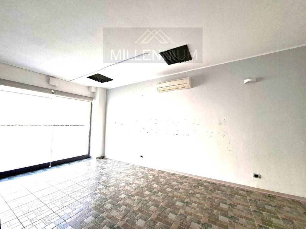 Immobile a Arona in via Roma - Foto 3