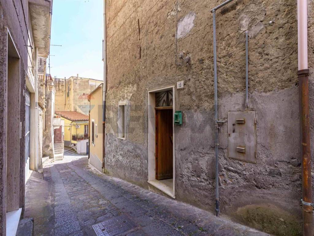 Casa indipendente a Bronte in Cortile Rosmini, 5 - Foto 2