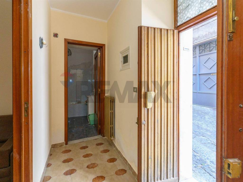 Casa indipendente a Bronte in Cortile Rosmini, 5 - Foto 3