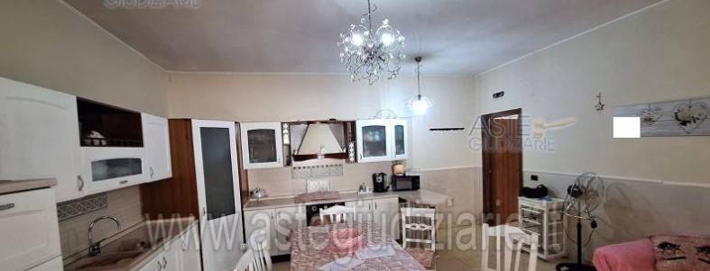 Appartamento a Mondragone in Via Duca Degli Abruzzi - Foto 4