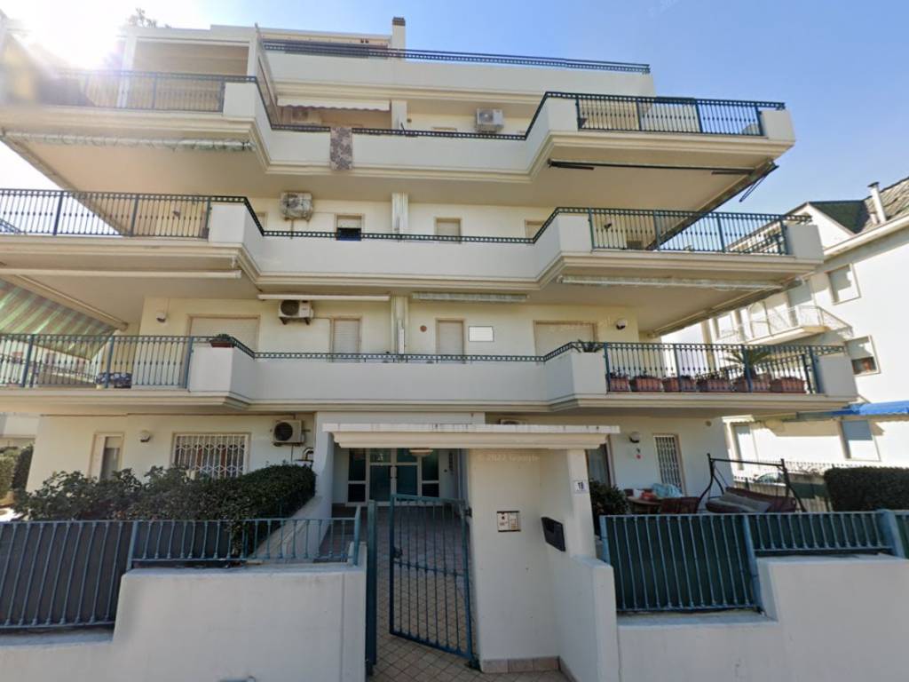 Appartamento a San benedetto del tronto in Via San Giacomo - Foto 2