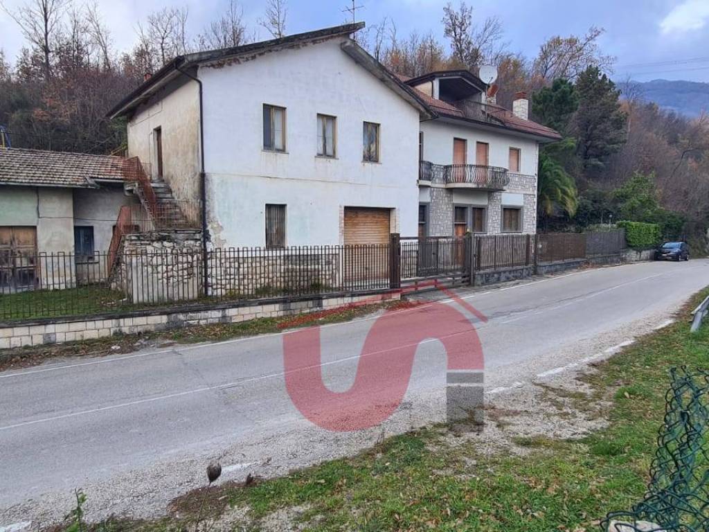 Villa a Cautano in Strada Provinciale Vitulanese I Tronco - Foto 4