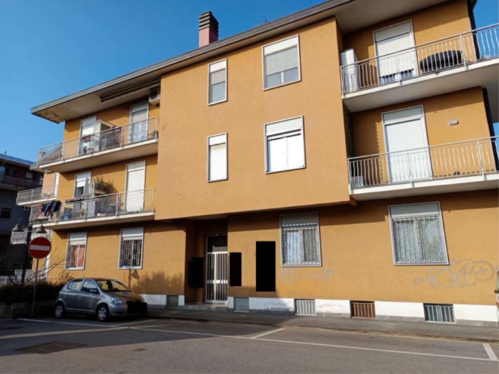 Appartamento a Cairate in Via Molina - Foto 2