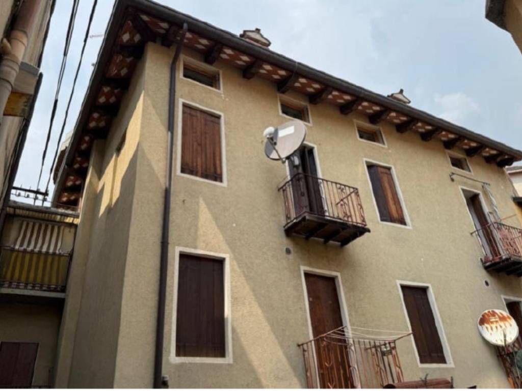 Appartamento a Schio in Vicolo della Giasara - Foto 2