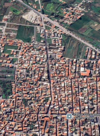 Appartamento a Mondragone in Via Federico Barbarossa - Foto 3