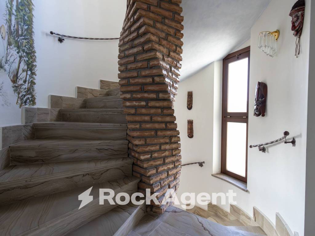 Appartamento a Catanzaro in Via Vincenzo D'Amato, 70 - Foto 2