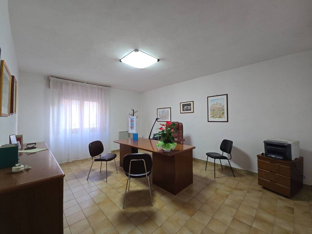 Immobile a Quartu sant'elena in Via Vittorio Veneto - Foto 2