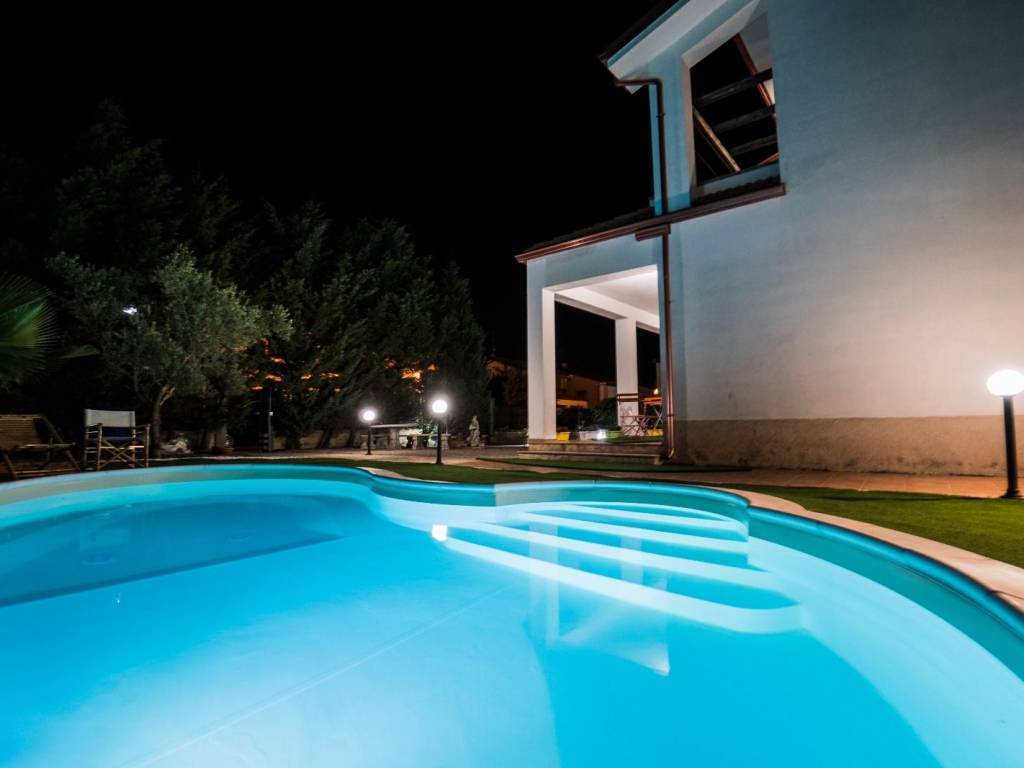 Villa a Crotone in Via Argentina, 3 - Foto 2