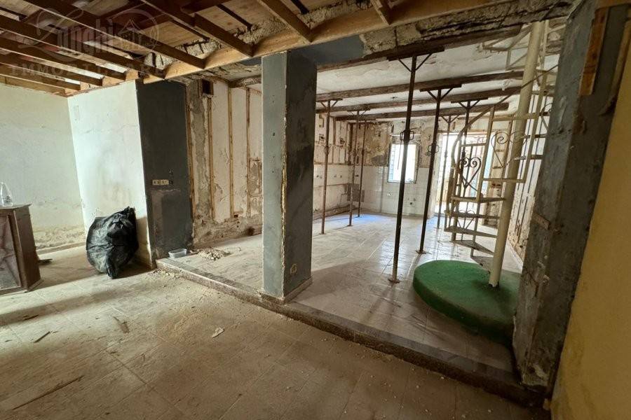 Casa indipendente a Siracusa in Via Vittorio Veneto - Foto 2
