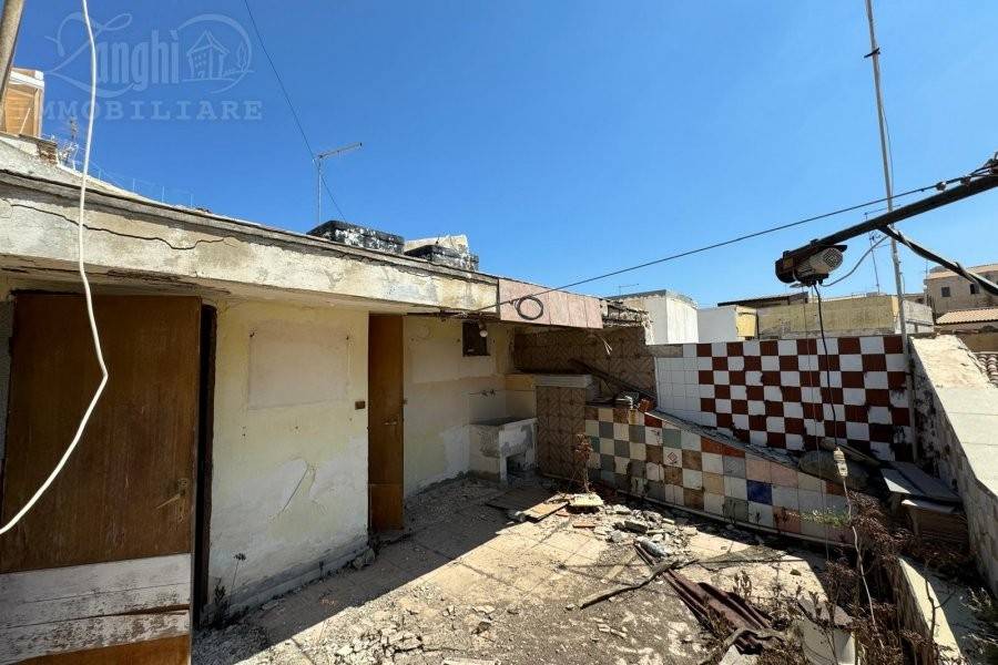 Casa indipendente a Siracusa in Via Vittorio Veneto - Foto 3