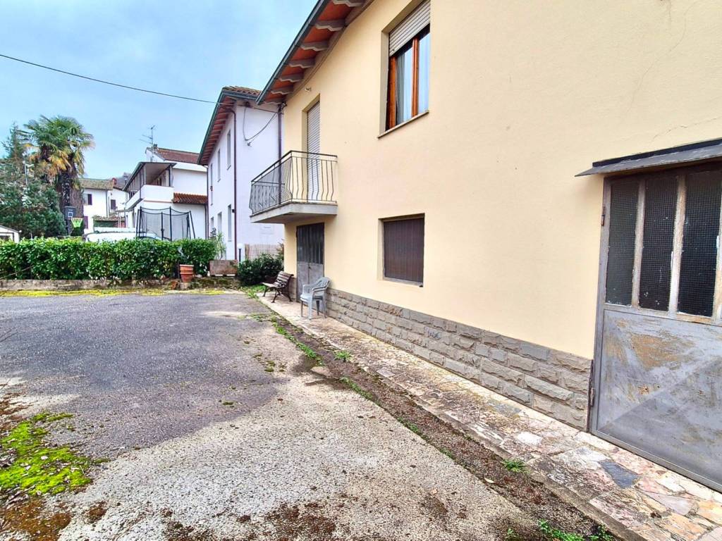 Villa a Montevarchi in Via Antonio Pacinotti - Foto 4