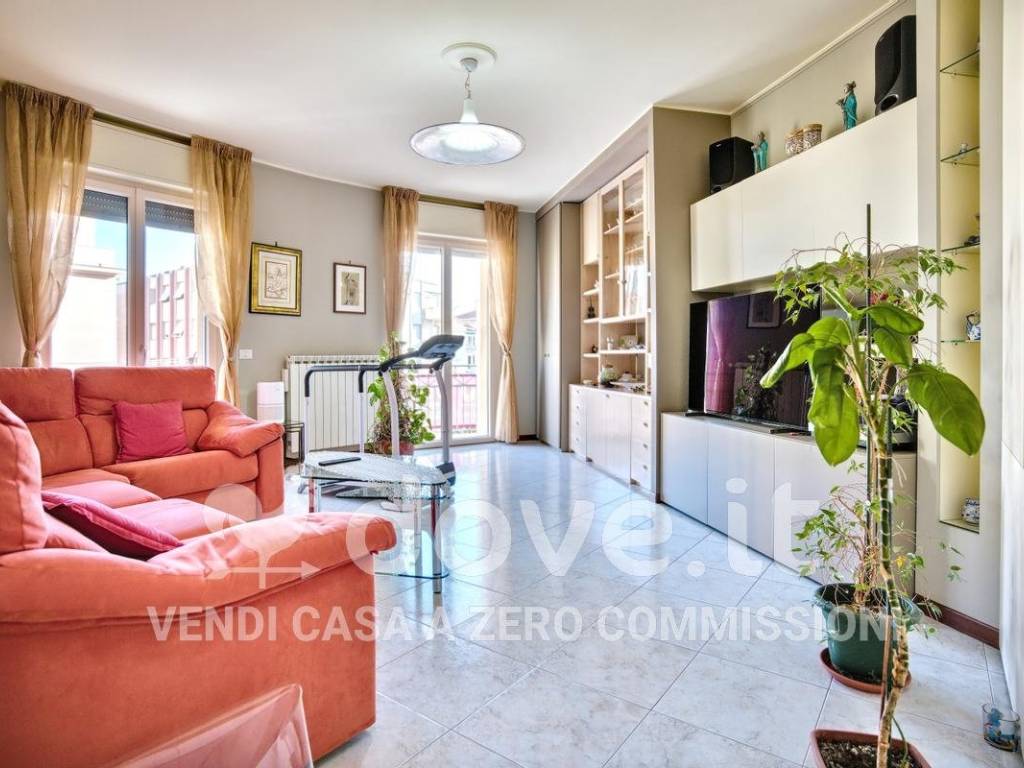 Appartamento a Vado ligure in Via Sabazia, 13 - Foto 2