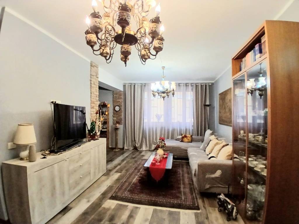 Villa a Broni in Via Alessandro Volta - Foto 4