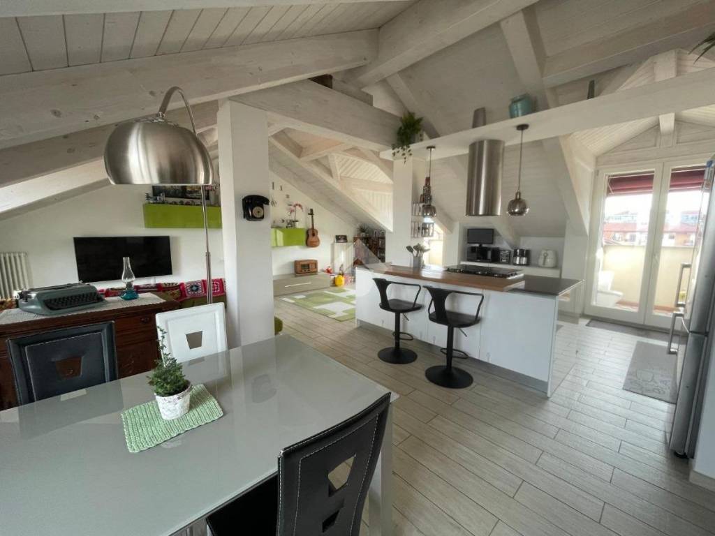 Appartamento a Moncalieri in Strada villastellone, 25 - Foto 3
