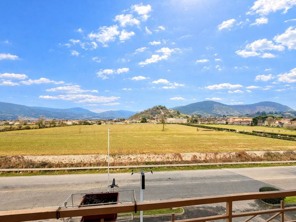 Appartamento a Rezzato in Via Giuseppe Mazzini - Foto 5