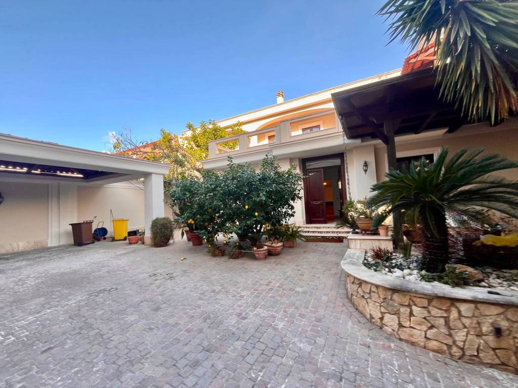 Villa a Casal di principe in Corso Umberto I - Foto 4