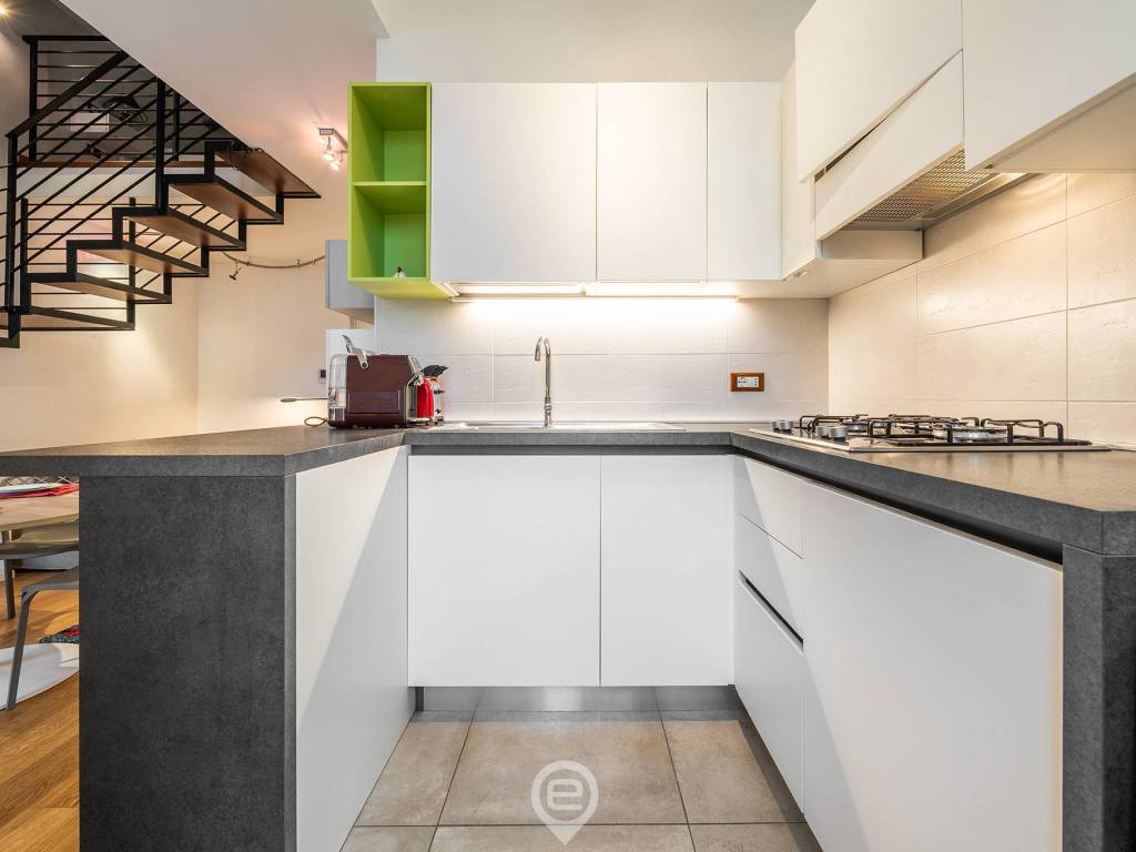 Appartamento a Cagliari in Via Giovanni Maria Angioj, 54 - Foto 4