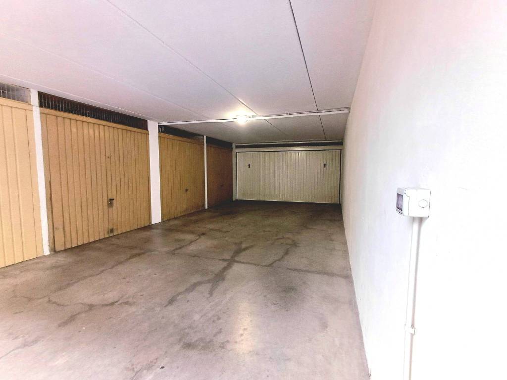 Box / garage a Verona in Via Don Giacomo Trevisani, 38 - Foto 4