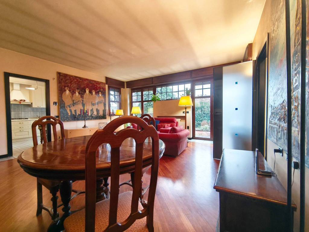 Villa a Marnate in Via Aldo Moro, 107 - Foto 4