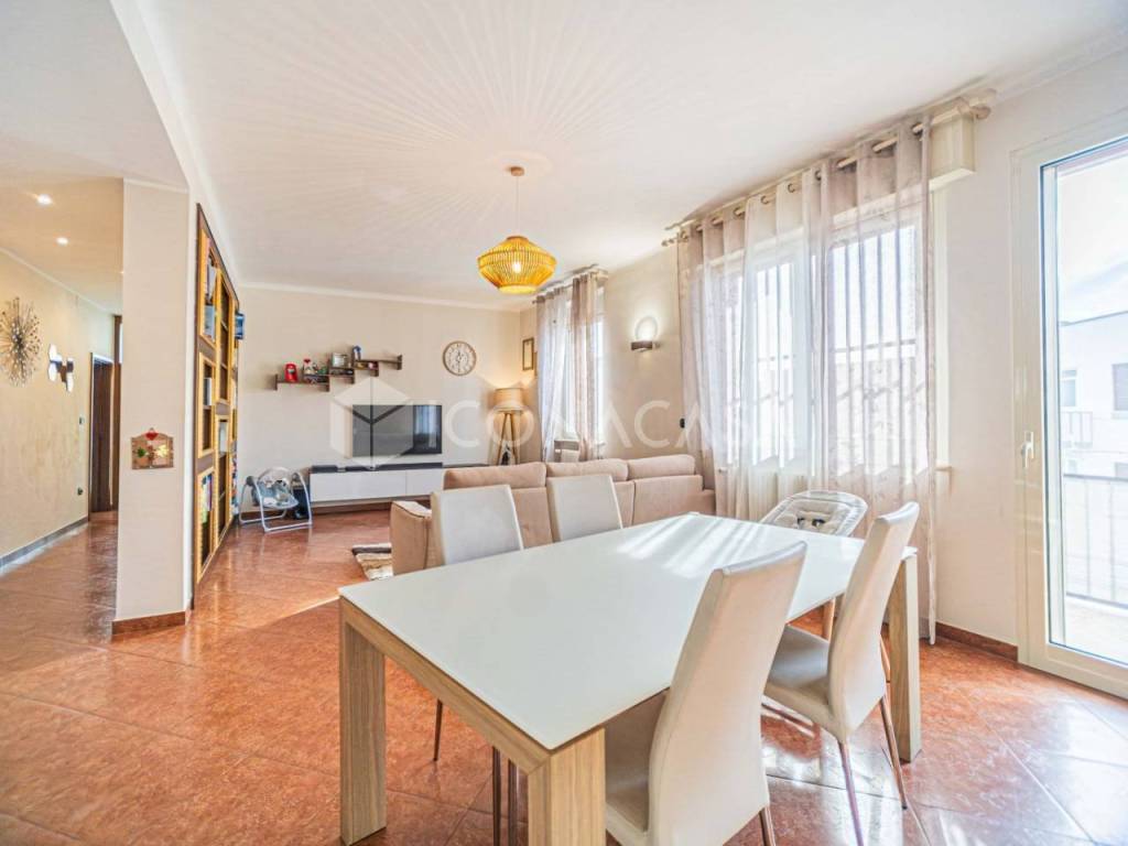Appartamento a Bari in Via Magna Grecia - Foto 5