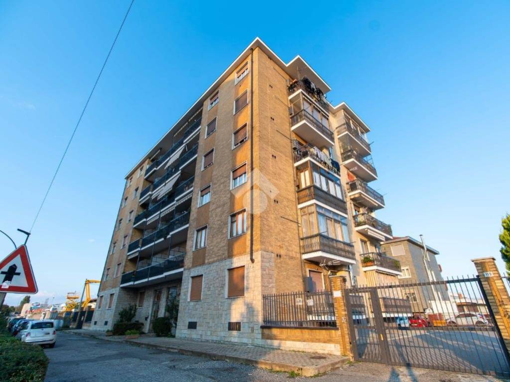 Appartamento a Leinì in Via torino, 117 - Foto 2