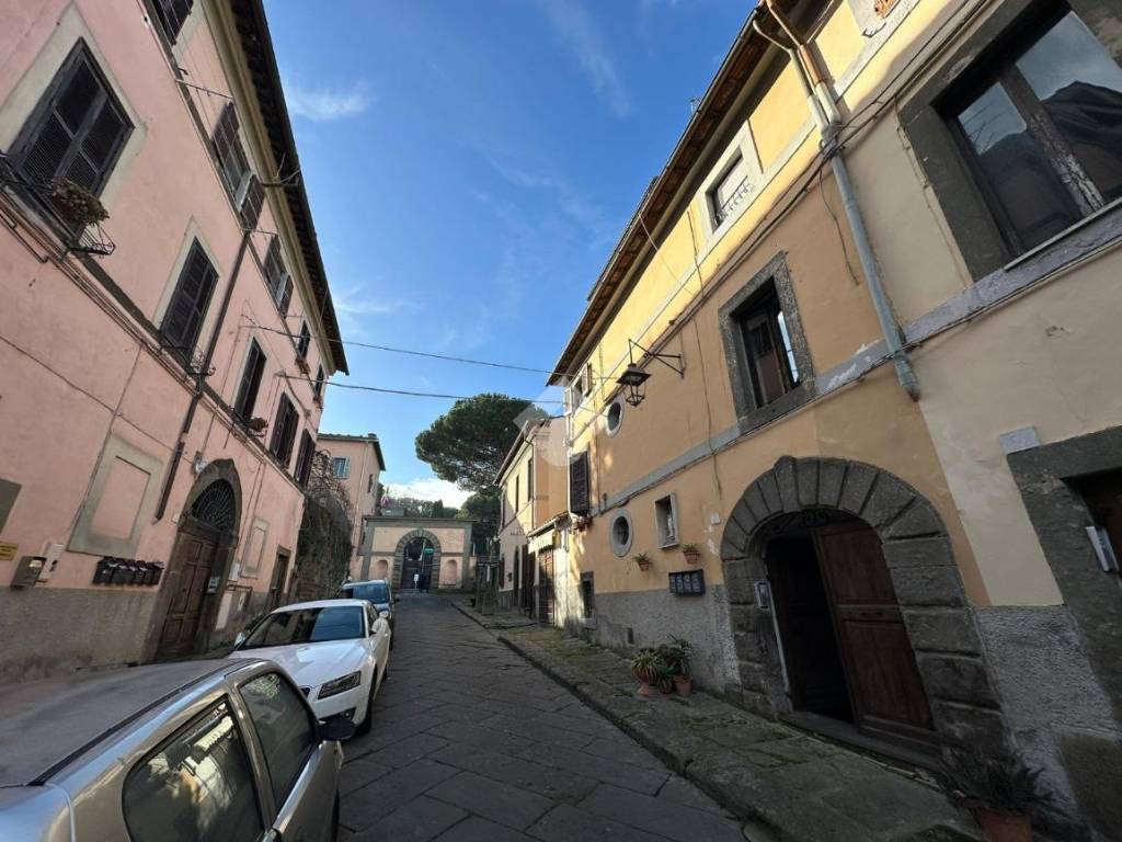 Appartamento a Viterbo in Via jacopo barozzi, 63 - Foto 2