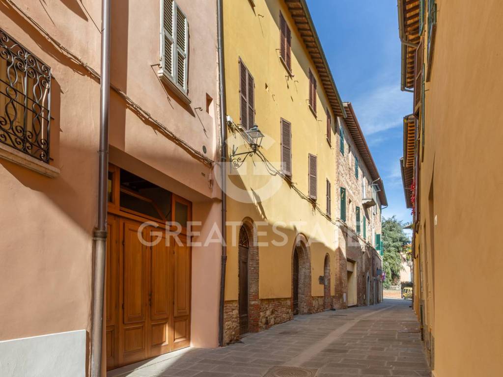 Appartamento a Chiusi in Via Serafino Petrozzi - Foto 2