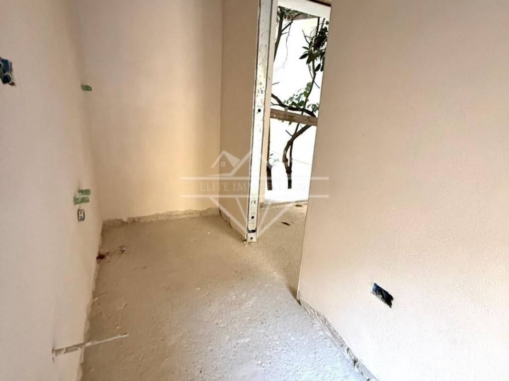 Casa indipendente a Sarzana in Viale Giuseppe Mazzini, , 122 - Foto 4
