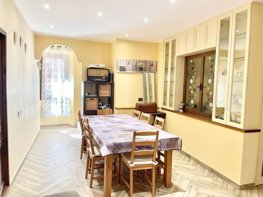 Palazzo / stabile a Rieti - Foto 3