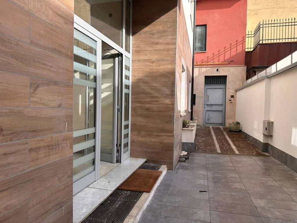 Appartamento a Avezzano in Via Vittorio Veneto - Foto 2