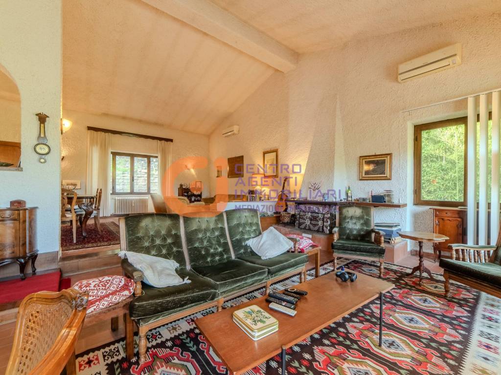 Villa a Castelnuovo di porto in Via Deneb - Foto 2