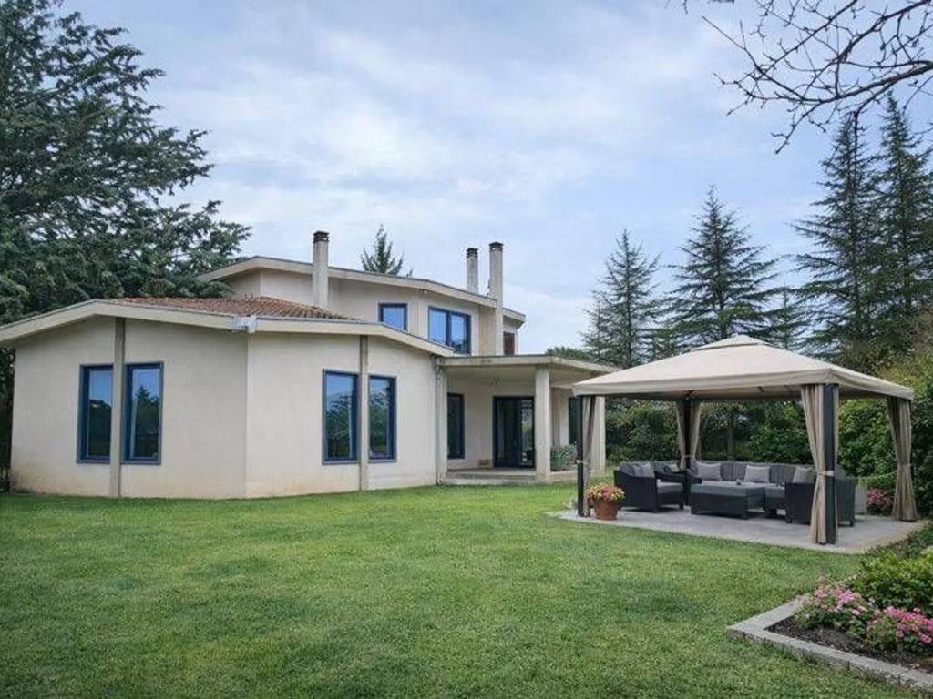 Villa a Avezzano in Via Collerotondo - Foto 4