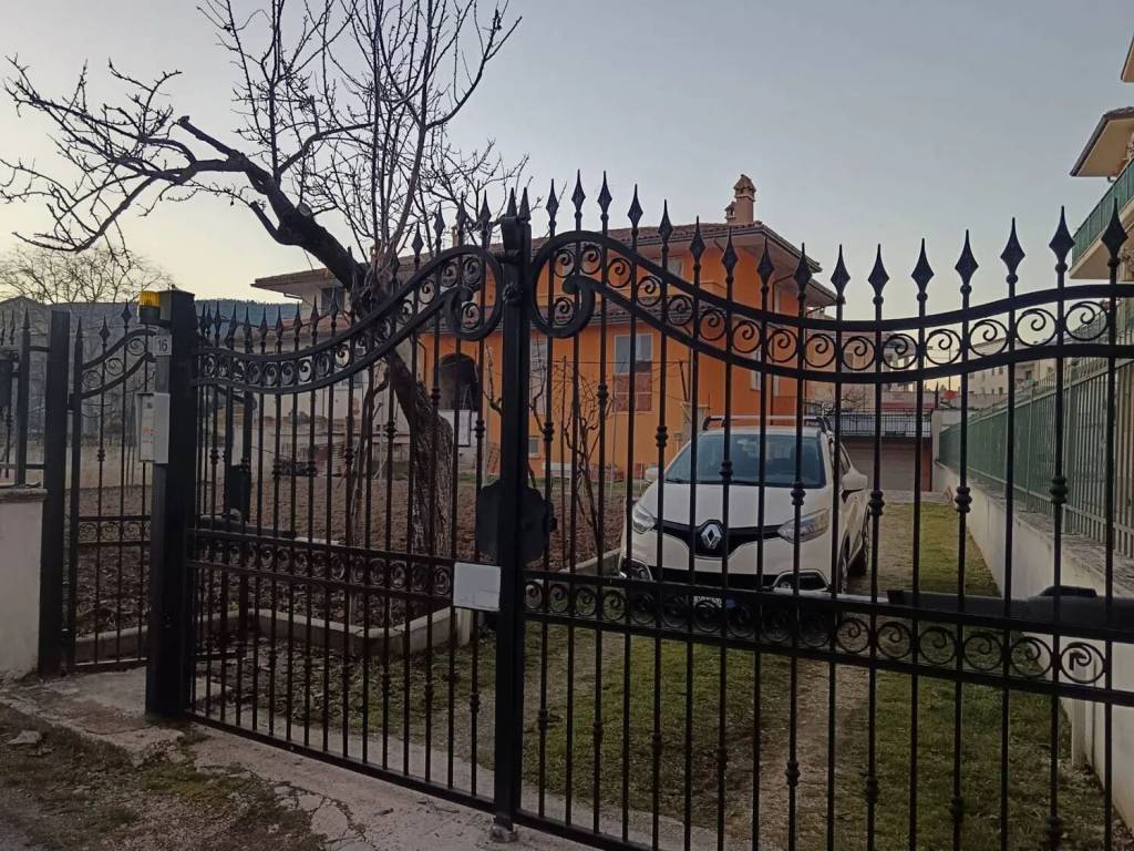 Villa a Avezzano in Via Taormina - Foto 3