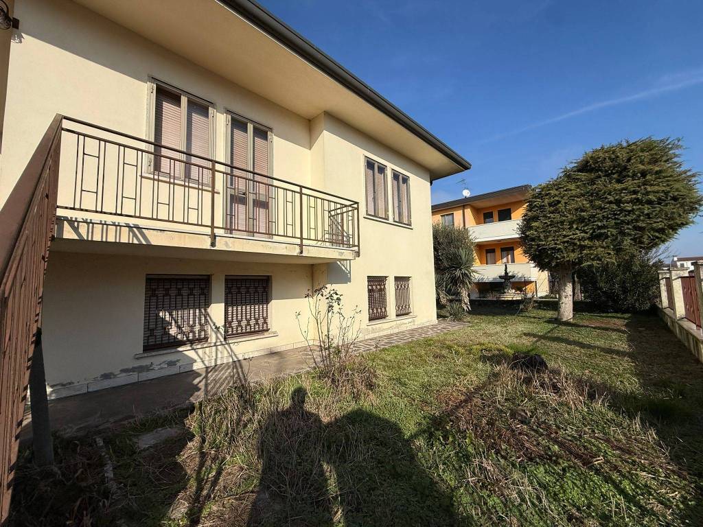 Villa a Legnago in Corso della Vittoria, 2 - Foto 5