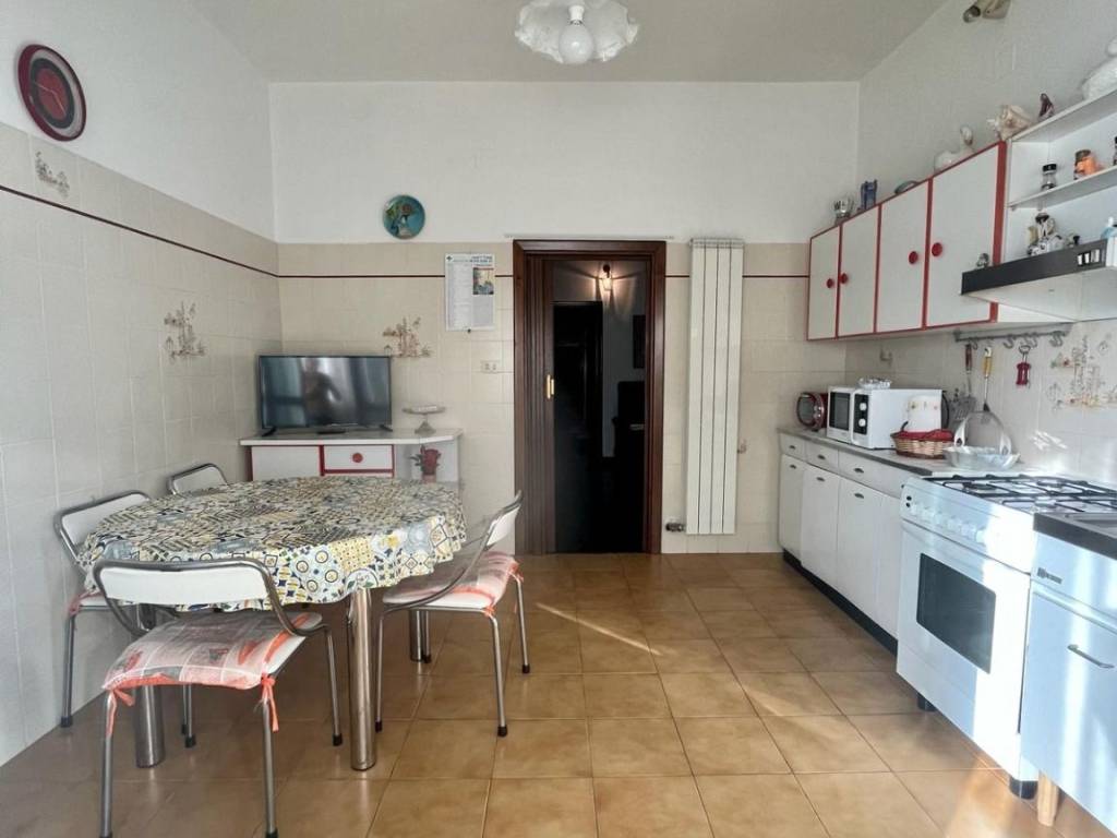 Appartamento a Vado ligure - Foto 2