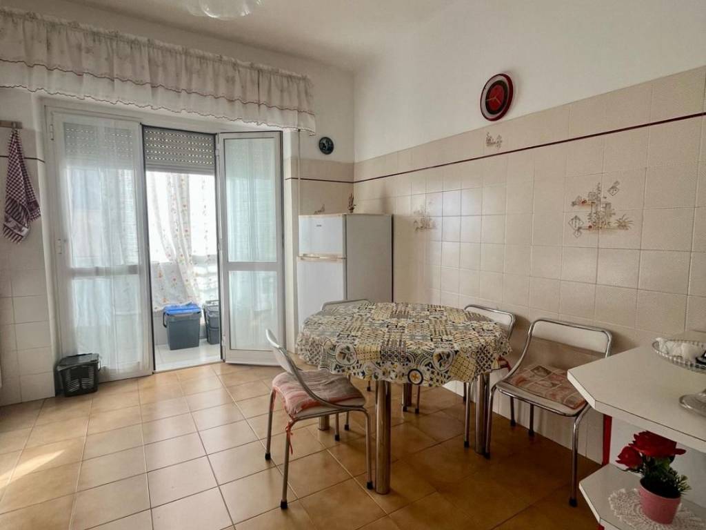 Appartamento a Vado ligure - Foto 3