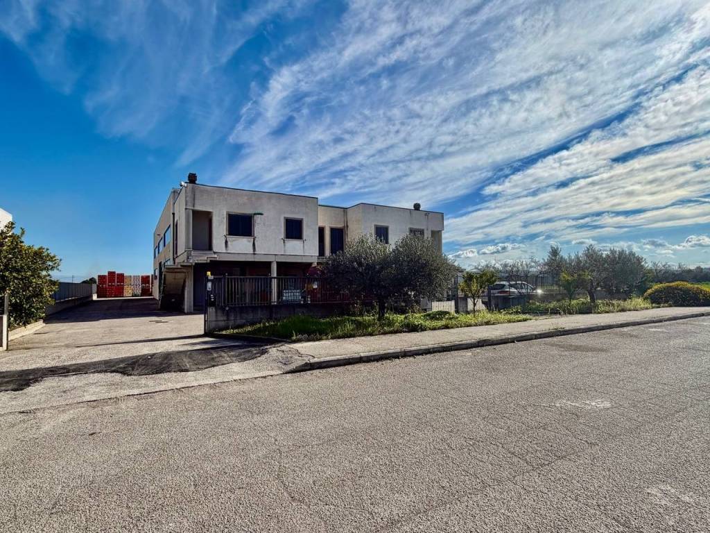 Immobile a San salvo in Contrada Piane Sant'Angelo - Foto 4