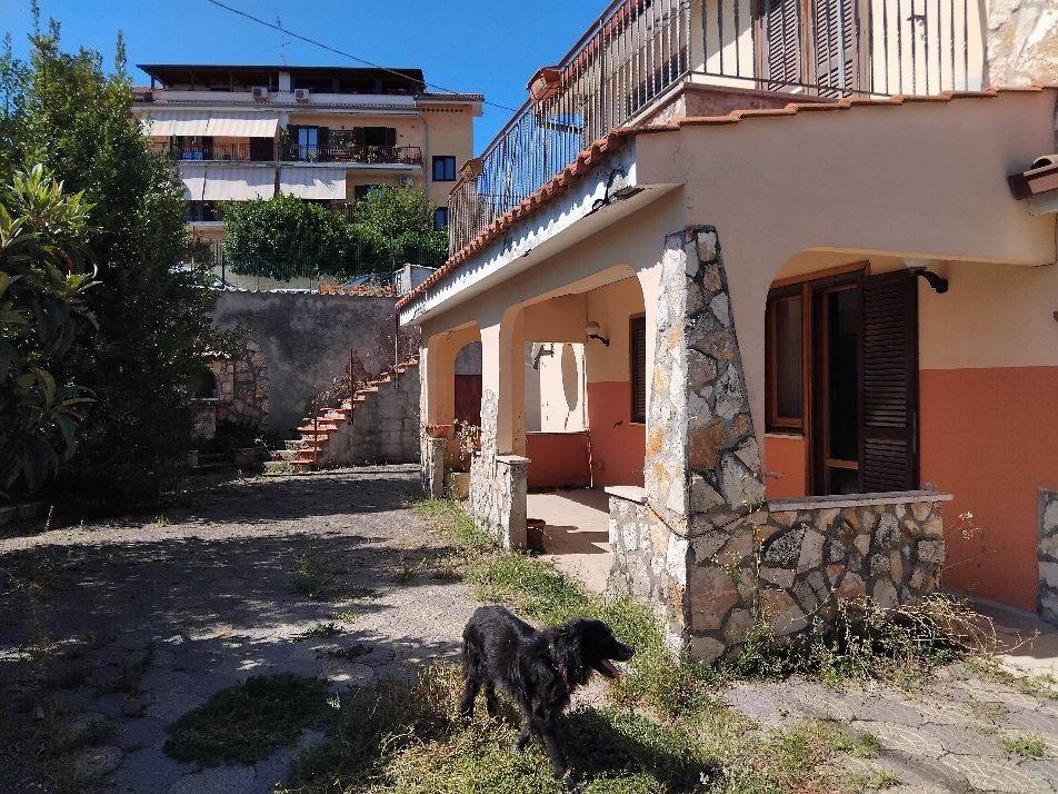Villa a Guidonia montecelio in Via Renato Guttuso - Foto 2